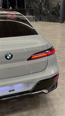 بي ام دبليو الفئة 7